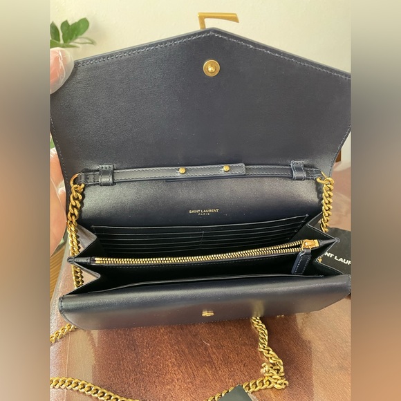 YSL sulpice wallet on chain $2,106+tax - Picture 10 of 13